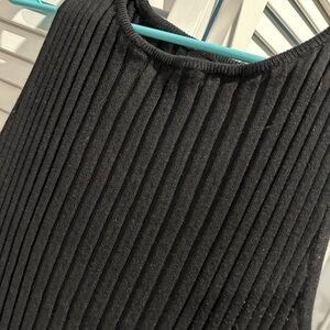 House of Harlow 1960 Black Ribbed Knit Sweater